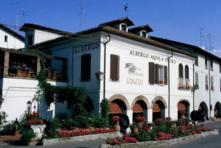 Hotel Arnaldo Aquila D'Oro Rubiera Exteriör bild